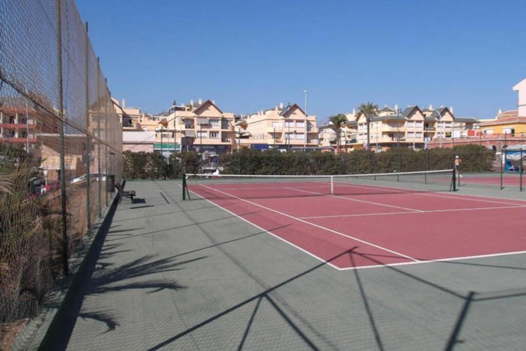 Apartamento A Estrenar En Primera Linea De Playa Torrox Bagian luar foto