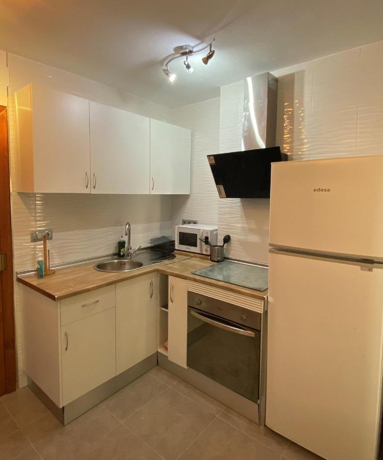 Apartamento A Estrenar En Primera Linea De Playa Torrox Bagian luar foto
